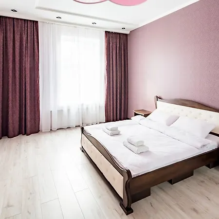 Avangard On Franko St 9 Apart *