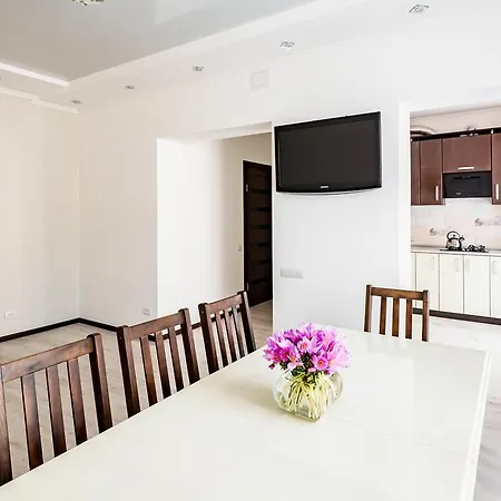 Apartment Avangard On Franko St 9 Apart